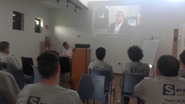 Grupo BDI participó en las Jornadas de Eficiencia Energética de Salinas junto a otros expertos y empresas del sector.